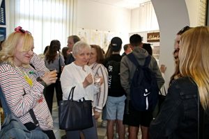 2022-vystava-maturitnych-prac-09