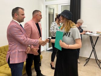 2023-odovzdavanie-maturitnych-vysvedceni-09