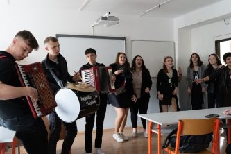 2025-posledny-zvoncek-4g-056