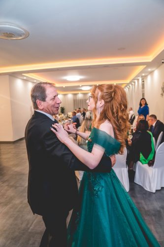 2025-stuzkova-4g-084