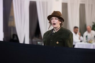 2025-stuzkova-4g-118