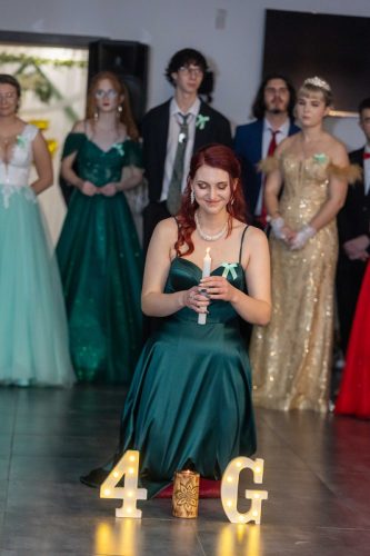 2025-stuzkova-4g-143