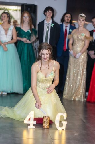 2025-stuzkova-4g-146