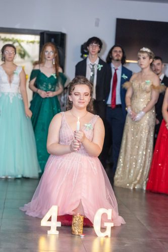 2025-stuzkova-4g-149