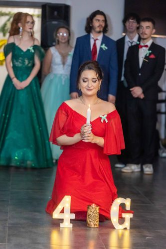 2025-stuzkova-4g-151