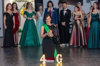 2025-stuzkova-4g-154