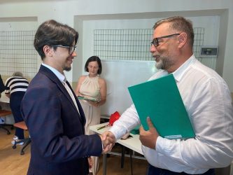 2026-maturanti-odovzdavanie-vysvedceni-24