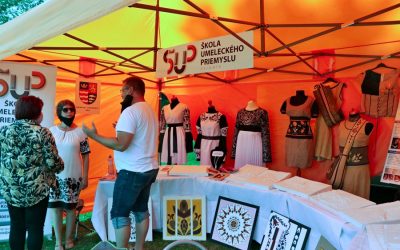 Prezentácia výsledkov projektu Erasmus+ na dňoch ľudových tradícií vo Svidníku